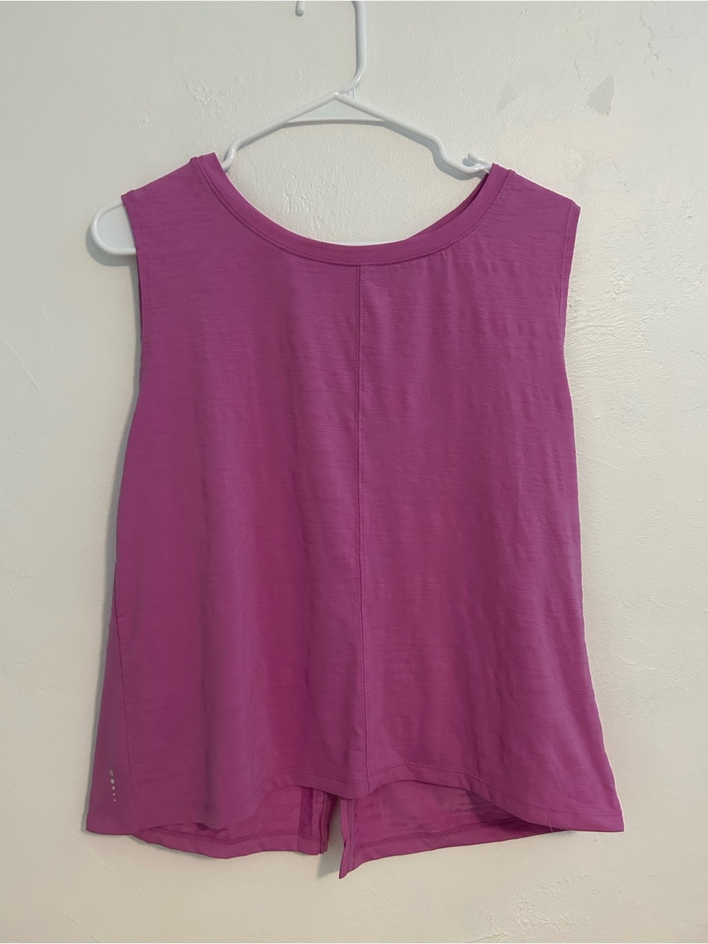 Title Nine Phoenix pleat top medium